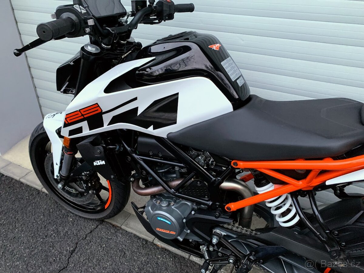 KTM 125 DUKE ABS, 11kW - 19