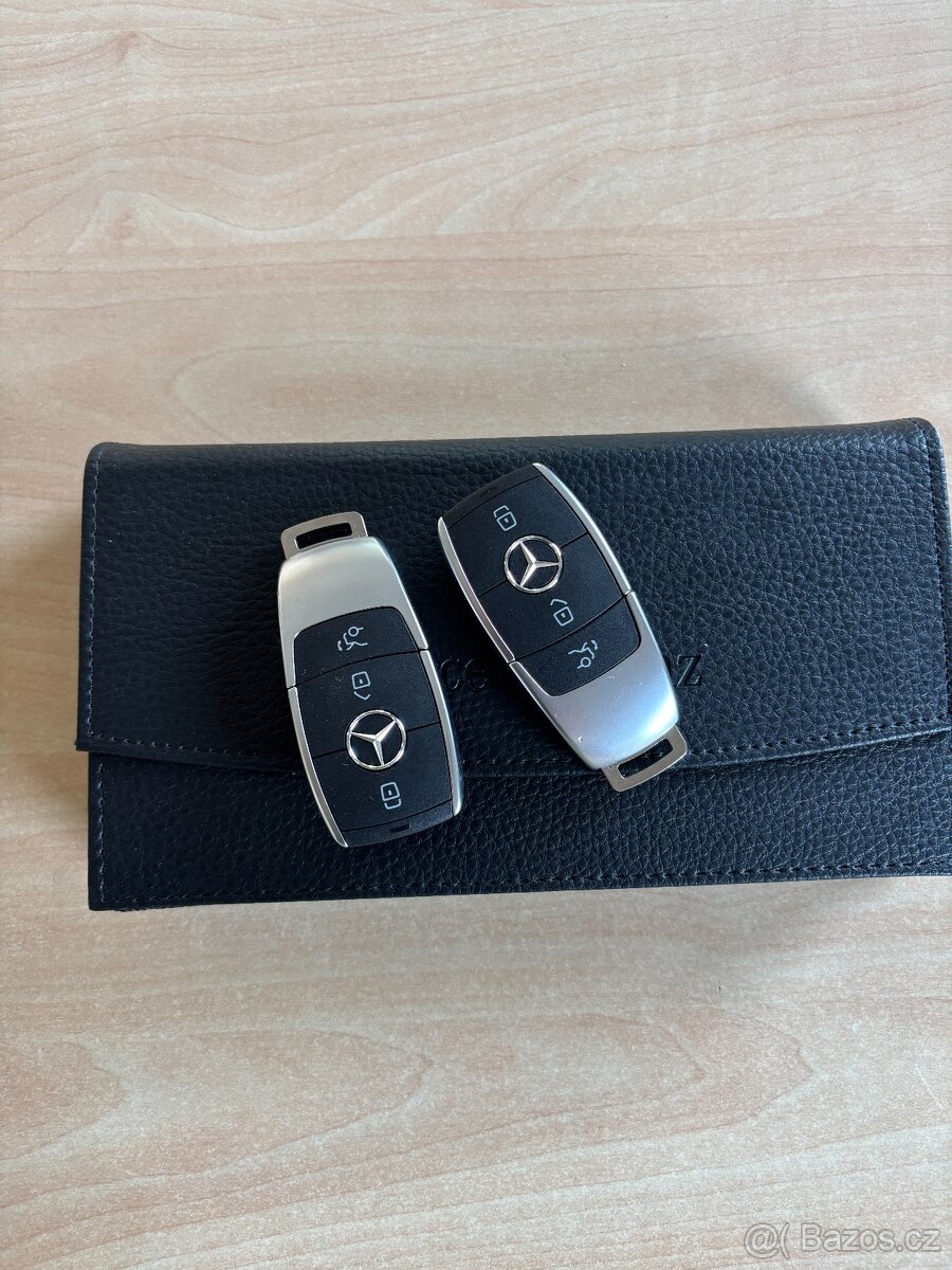 Mercedes-Benz EQA, 350 215KW 4Matic Odp.DPH - 19