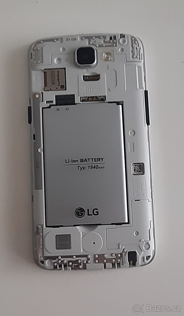 Mobilní telefon LG K4 K120E - 19
