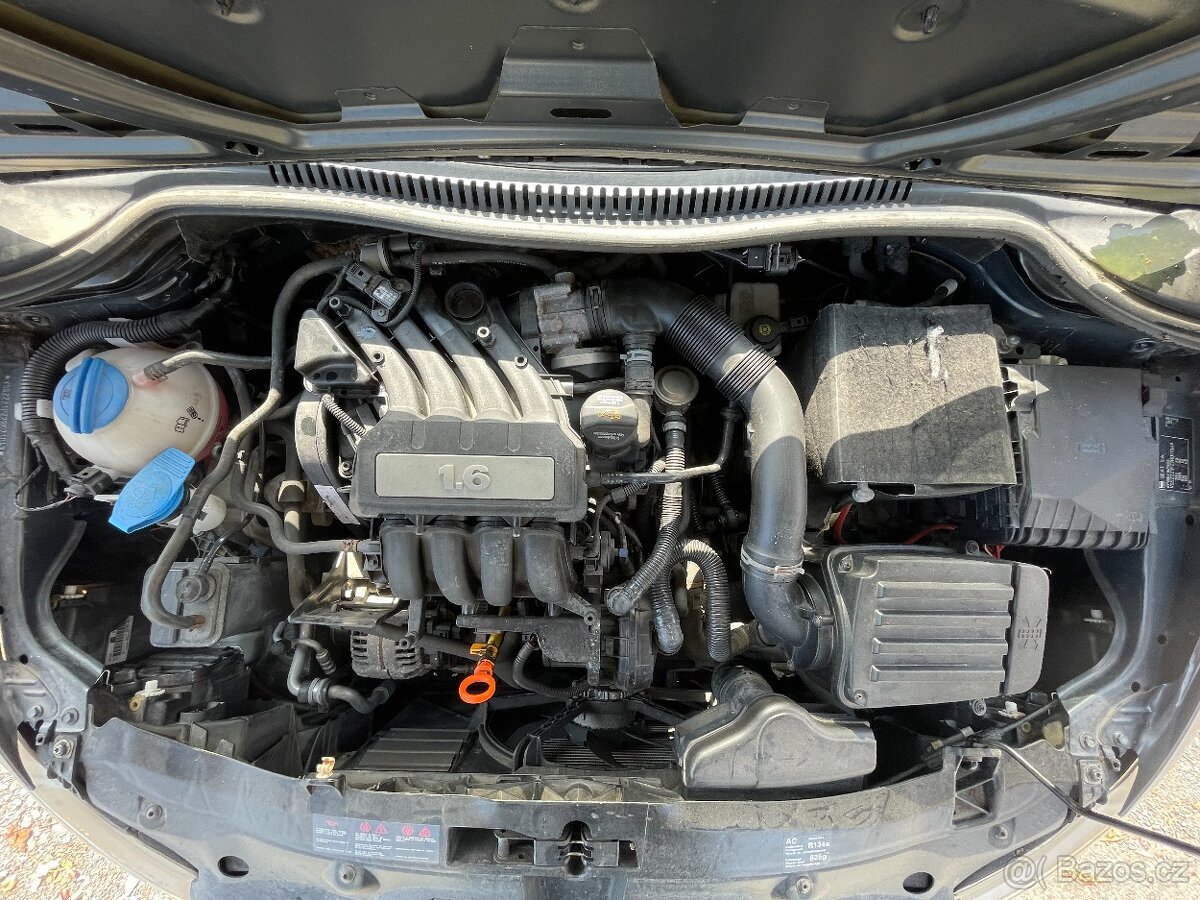 Seat Leon 1.6 MPi Serviska, Klima, 8xPneu - 19