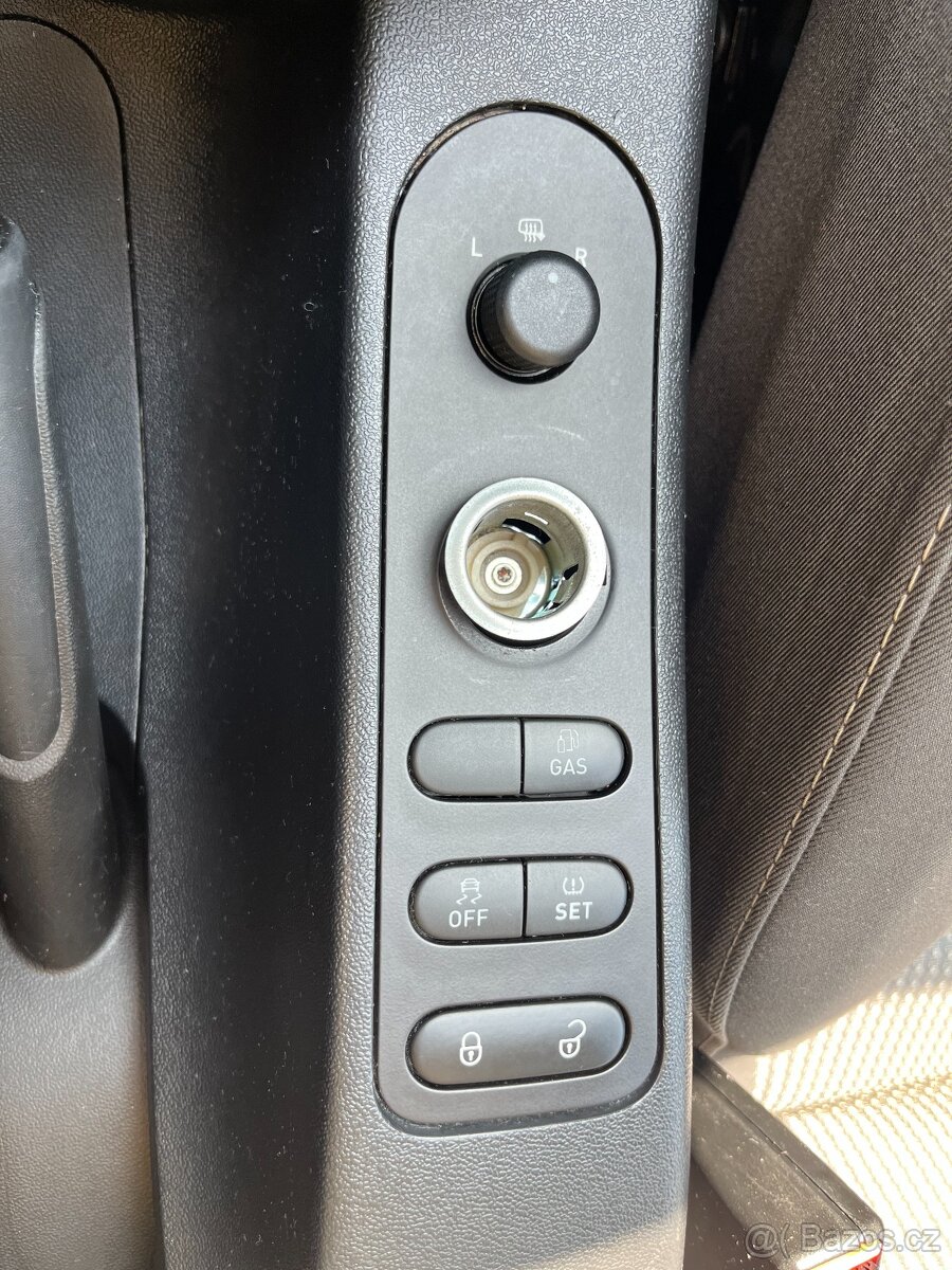 Seat Altea 1.6 + LPG 75KW, Servisní kniha - 19