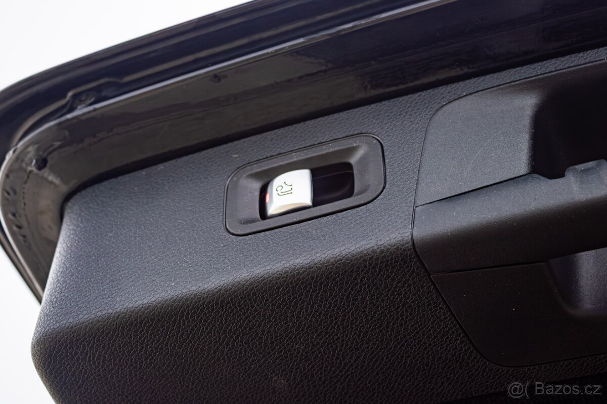 Mercedes-Benz E200d 110kW Avantgarde - 19