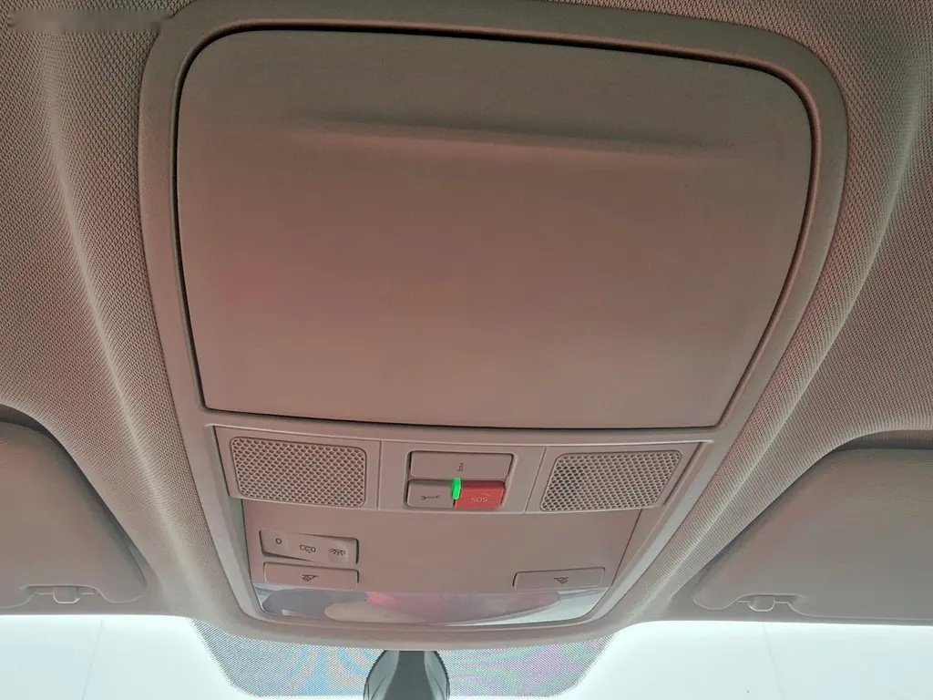 Škoda Karoq, AMBITION 1,0 TSi / 81 kW - 19