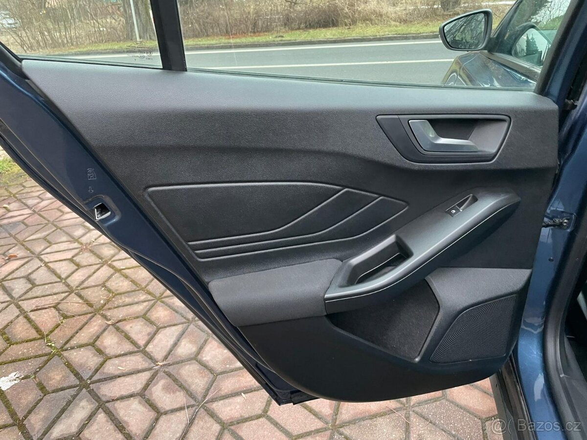 Ford Focus 1.0 EB 1.MAJ. ČR DPH SERVISKA 131xxx - 19
