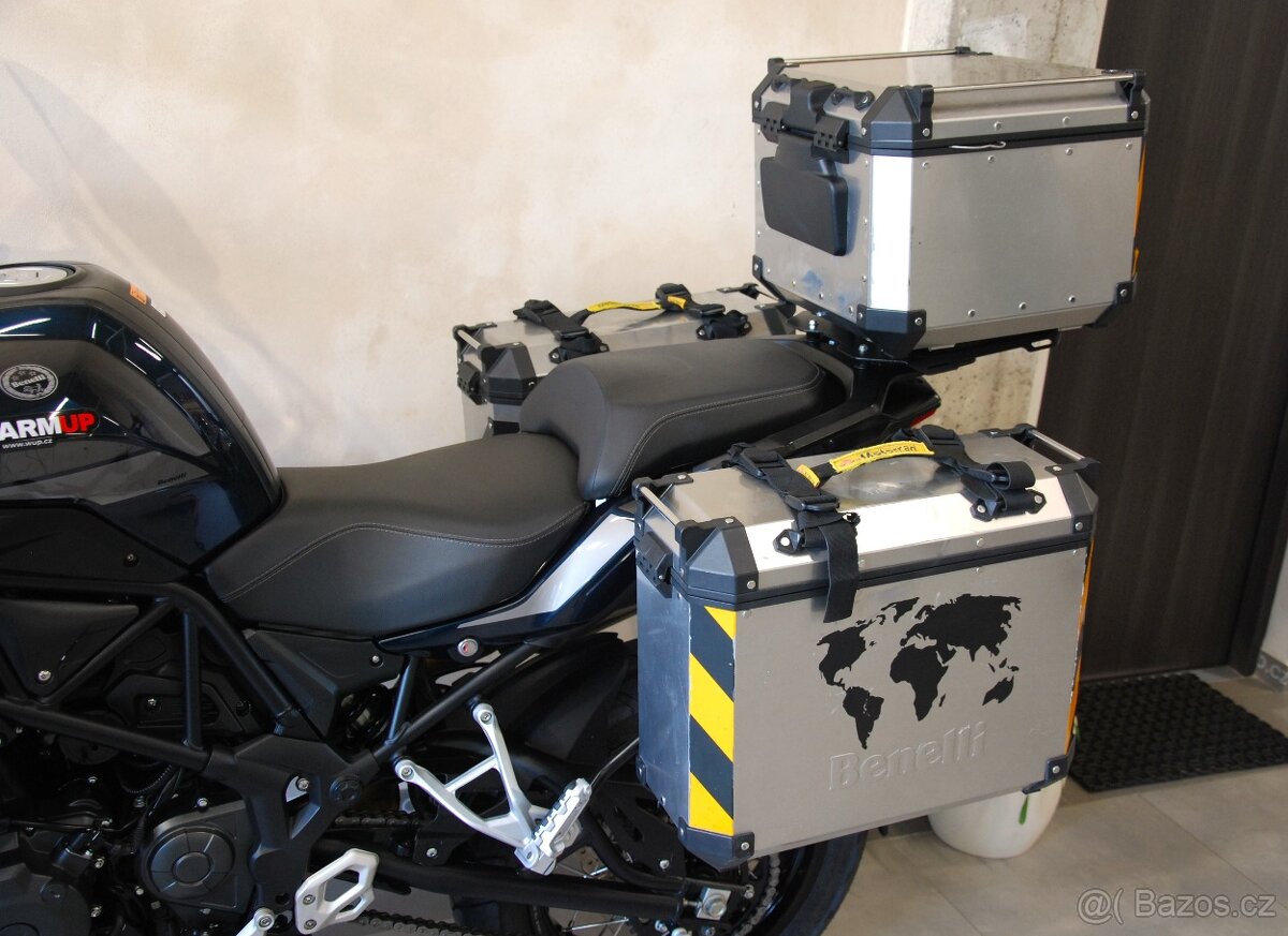 Benelli TRK 502 X - VÝPRODEJ,hezký stav,původ ČR,po 2. maj. - 19
