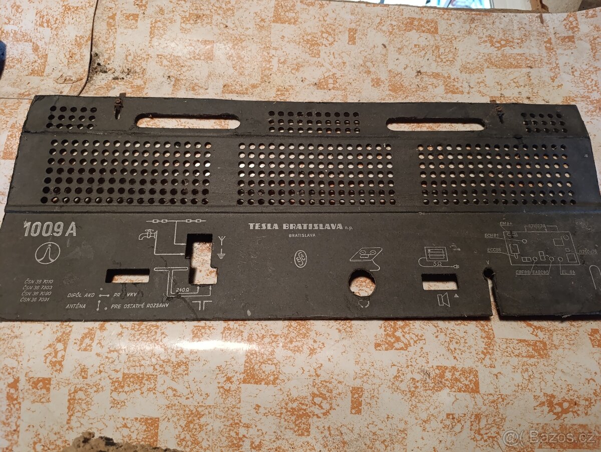 zadní kryty na historická radia - 19