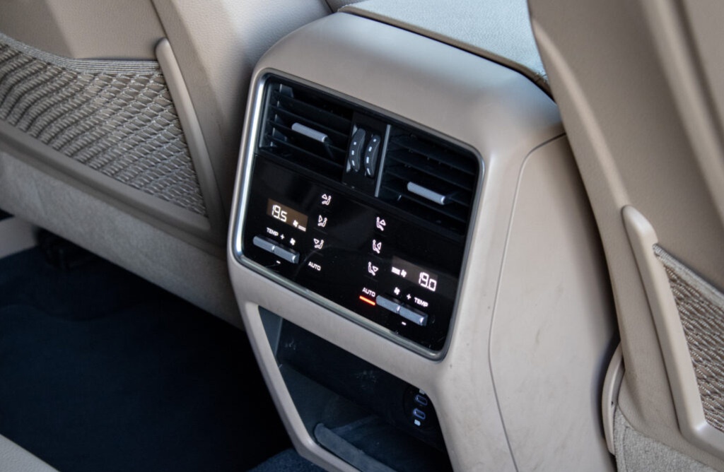 Porsche Cayenne 4x4 AT/8 - 19