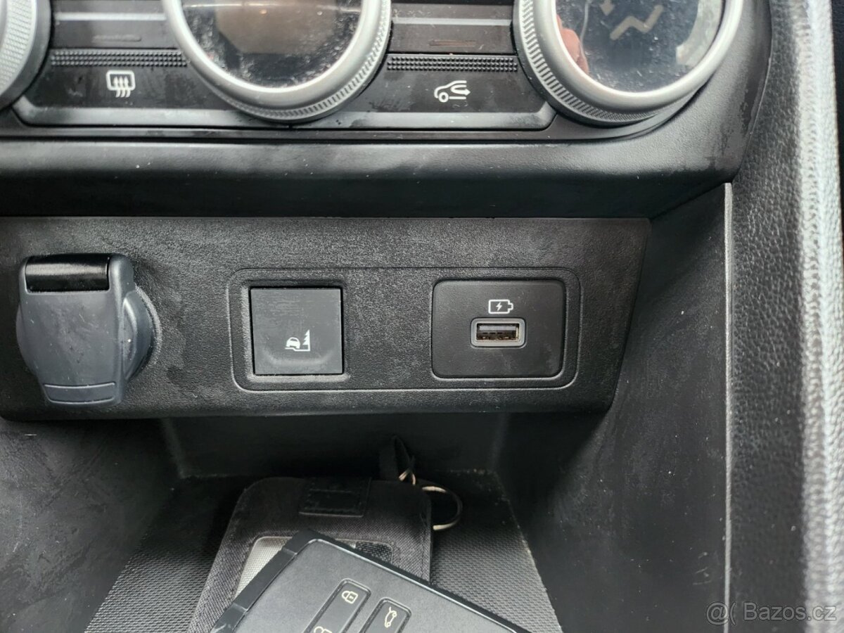 DACIA JOGGER 1,0 TCe BENZÍN/ LPG - 19