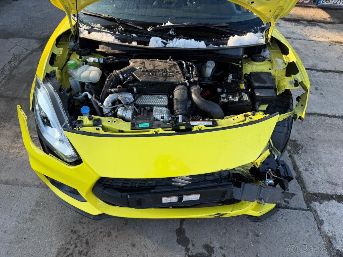 Suzuki swift 1.4 sport Boosterjet 2021 pojizdne - 19