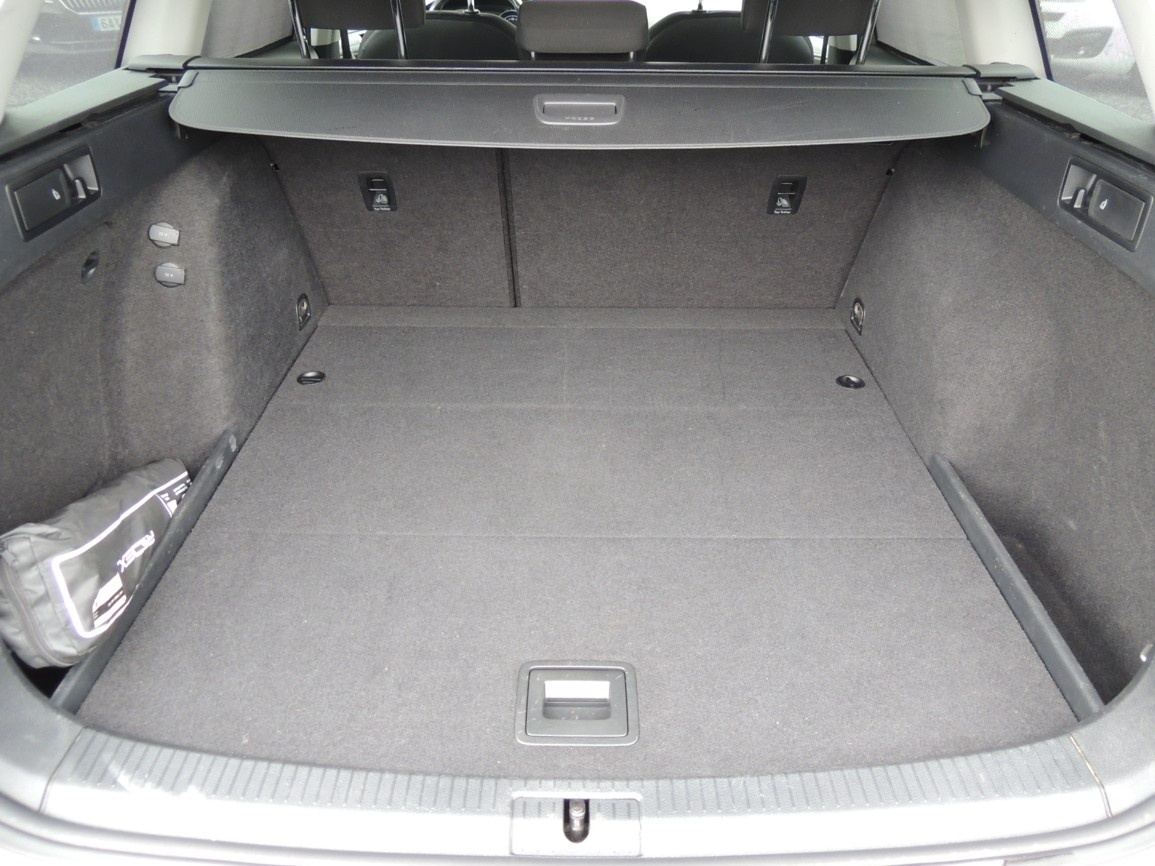 VW Golf Variant 1.6TDi,85kw,2018,2.maj.-21%DPH - 19