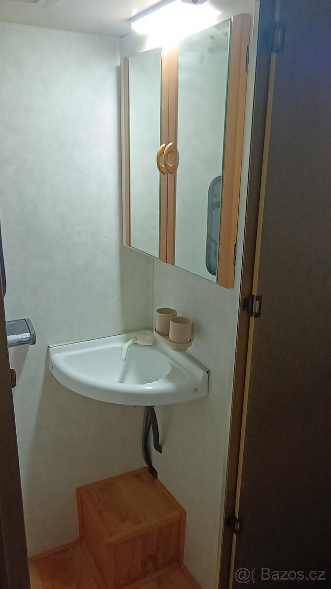 Prodám karavan Adria Unica A 360 DB - 19