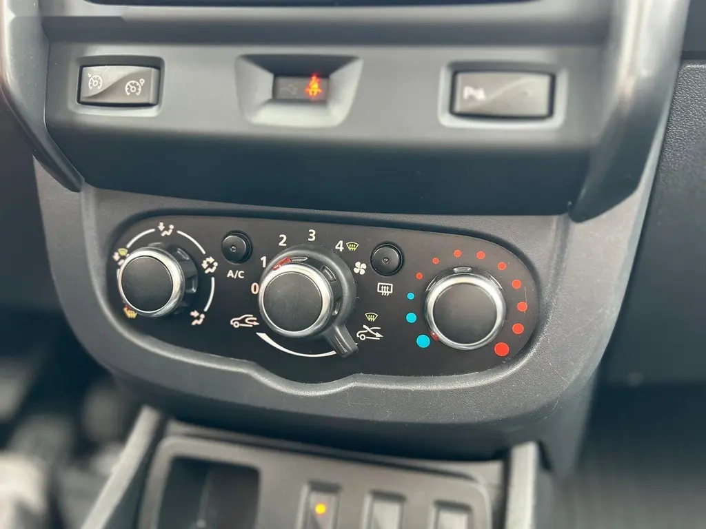 Dacia Duster, Dacia Duster 1.6 SCe BA+LPG - 19