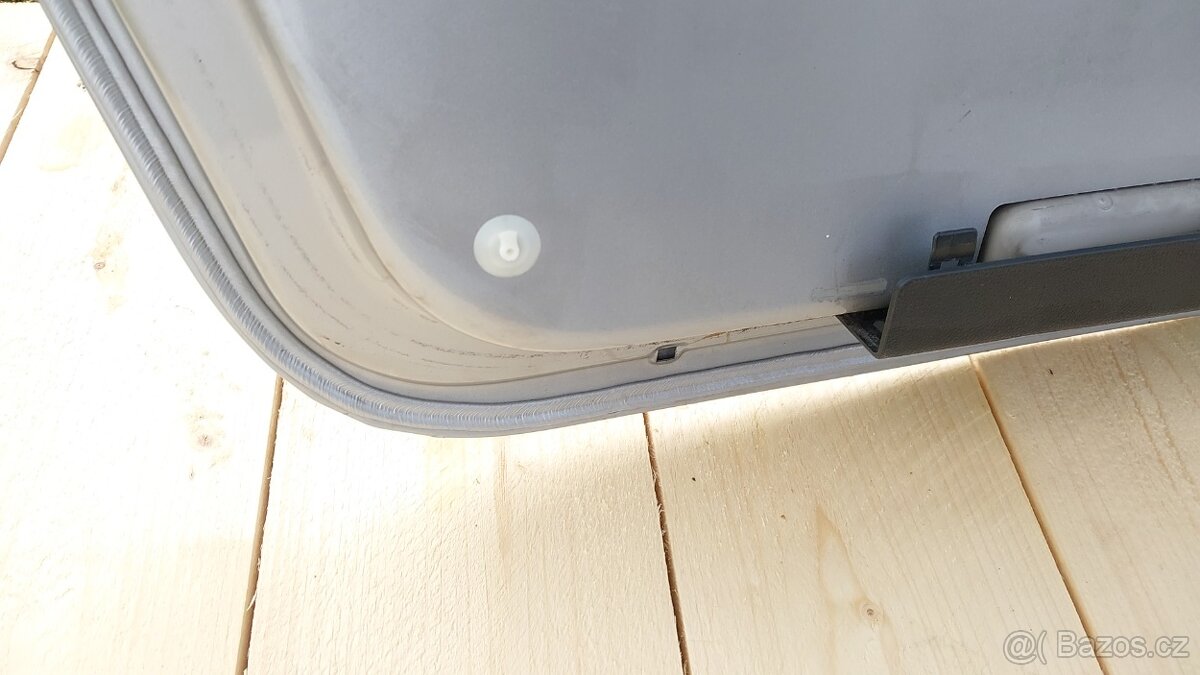 Mercedes W245 B180 - Dveře kufru stříbrné - 19