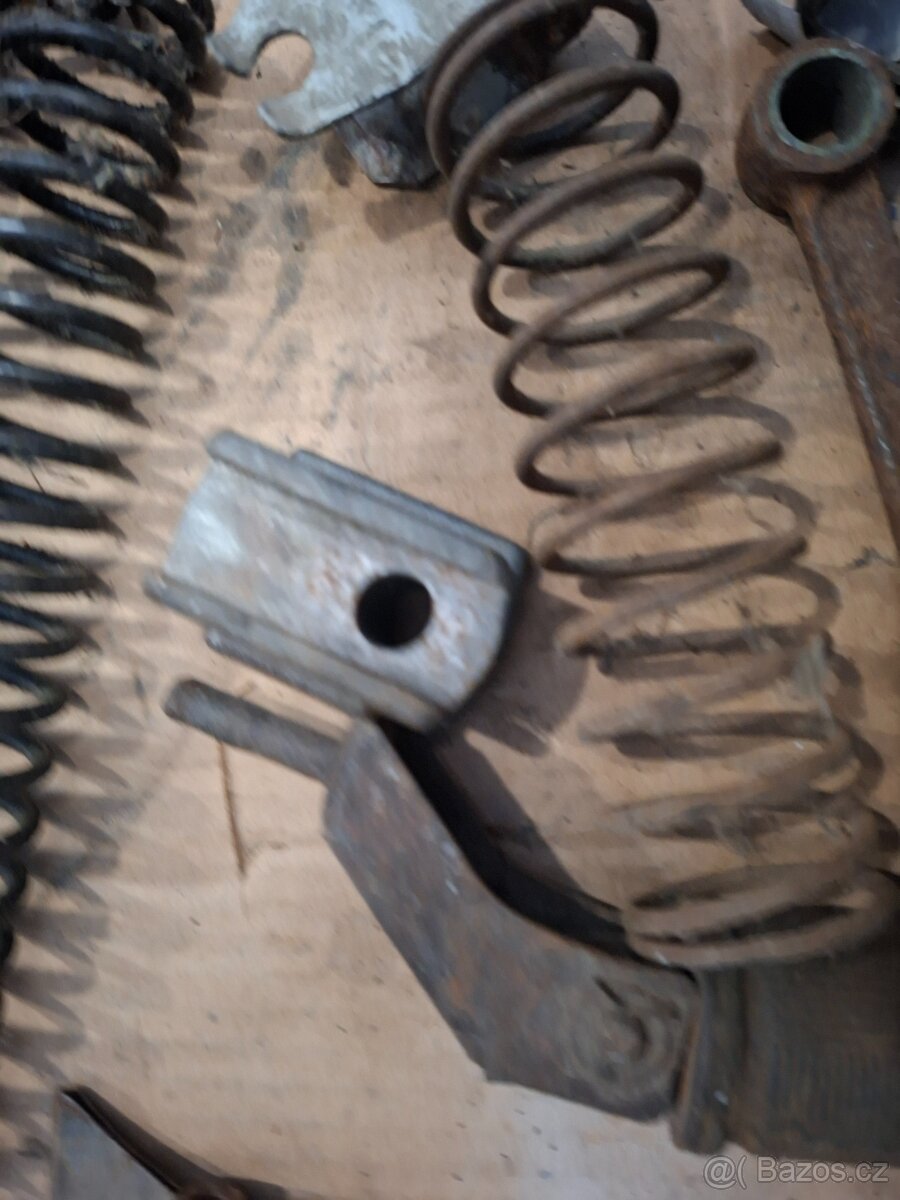 Jawa CZ 175, 250 kyvacka - nahradni dily - 19