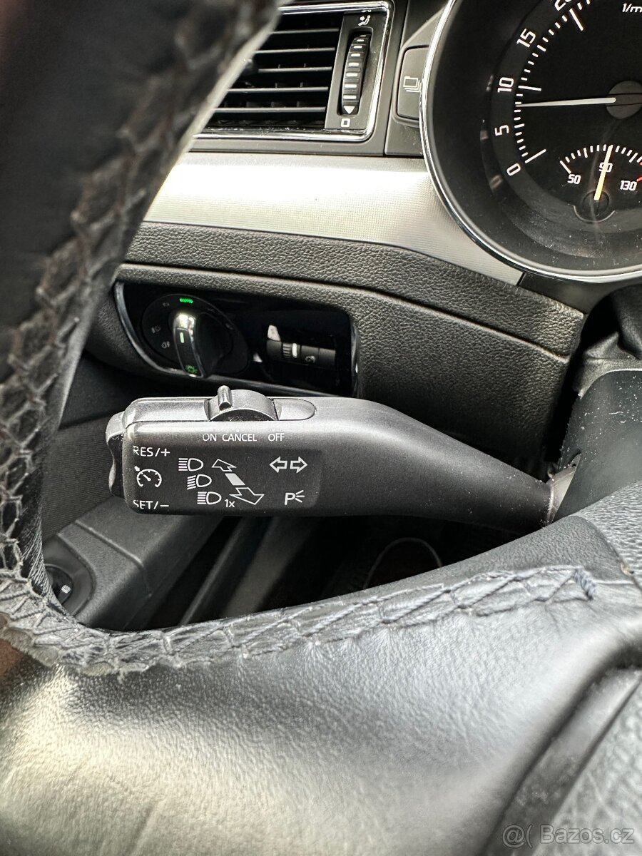 Škoda Superb II 2.0 TDI (2010) - 19