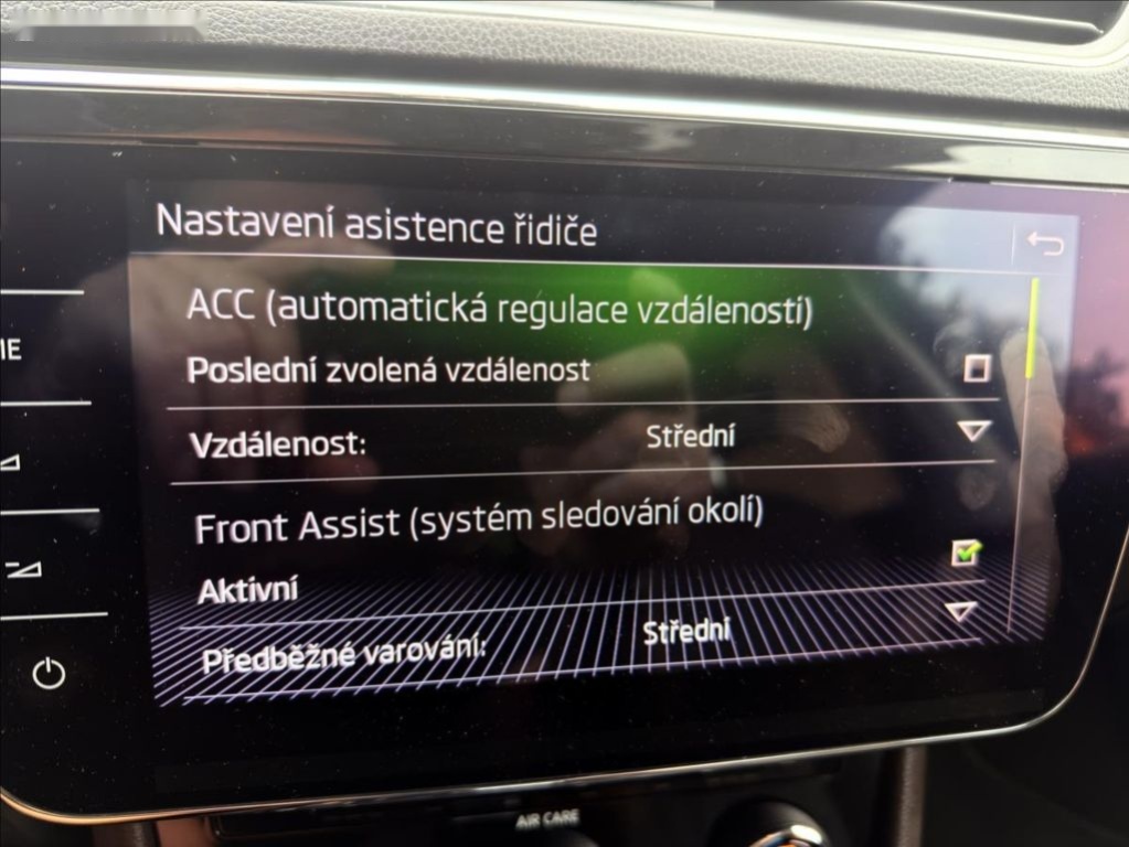 Škoda Superb,2,0 TDi Laurin & Klement - 19