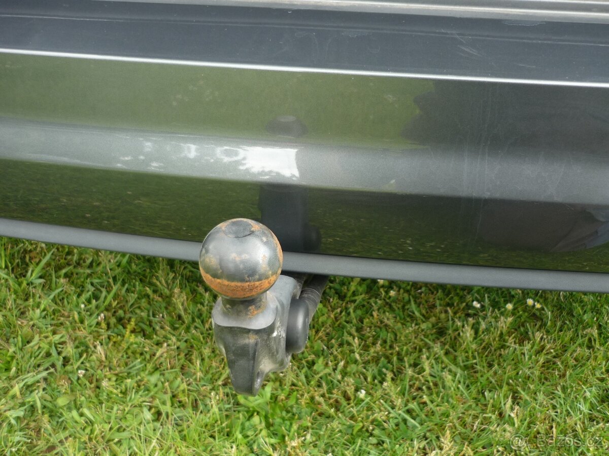 VW Touran, 1,6Tdi, rv 2018, 7 míst - 19