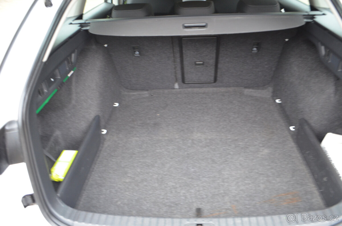 PRODÁM ŠKODA OCTAVIA COMBI IV 2.0TDI 150PS DSG 2022 - 19