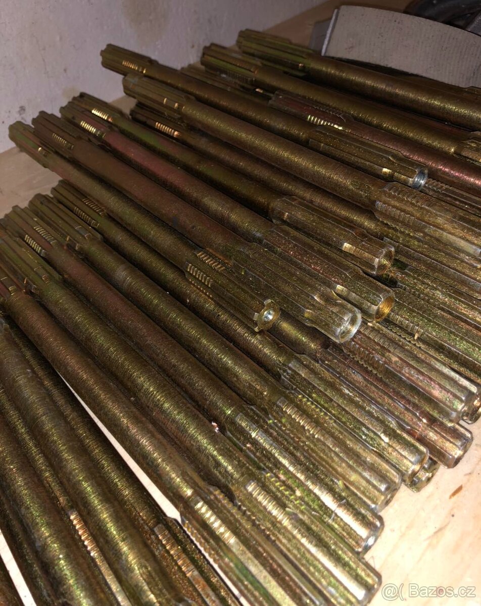 Originální nové diferenciály z vojenského depozitu Dněpr M72 - 19