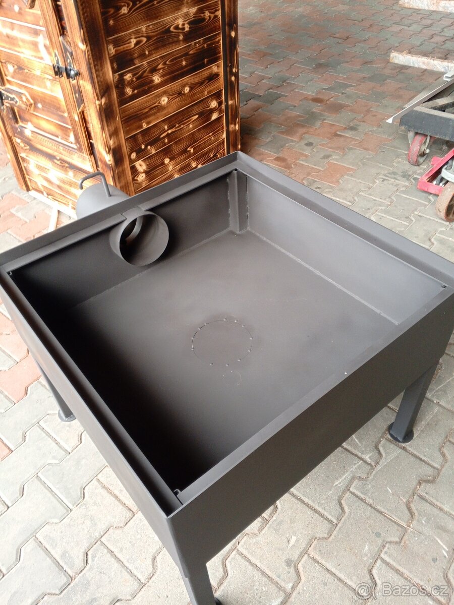 Dřevěná udirna - 19