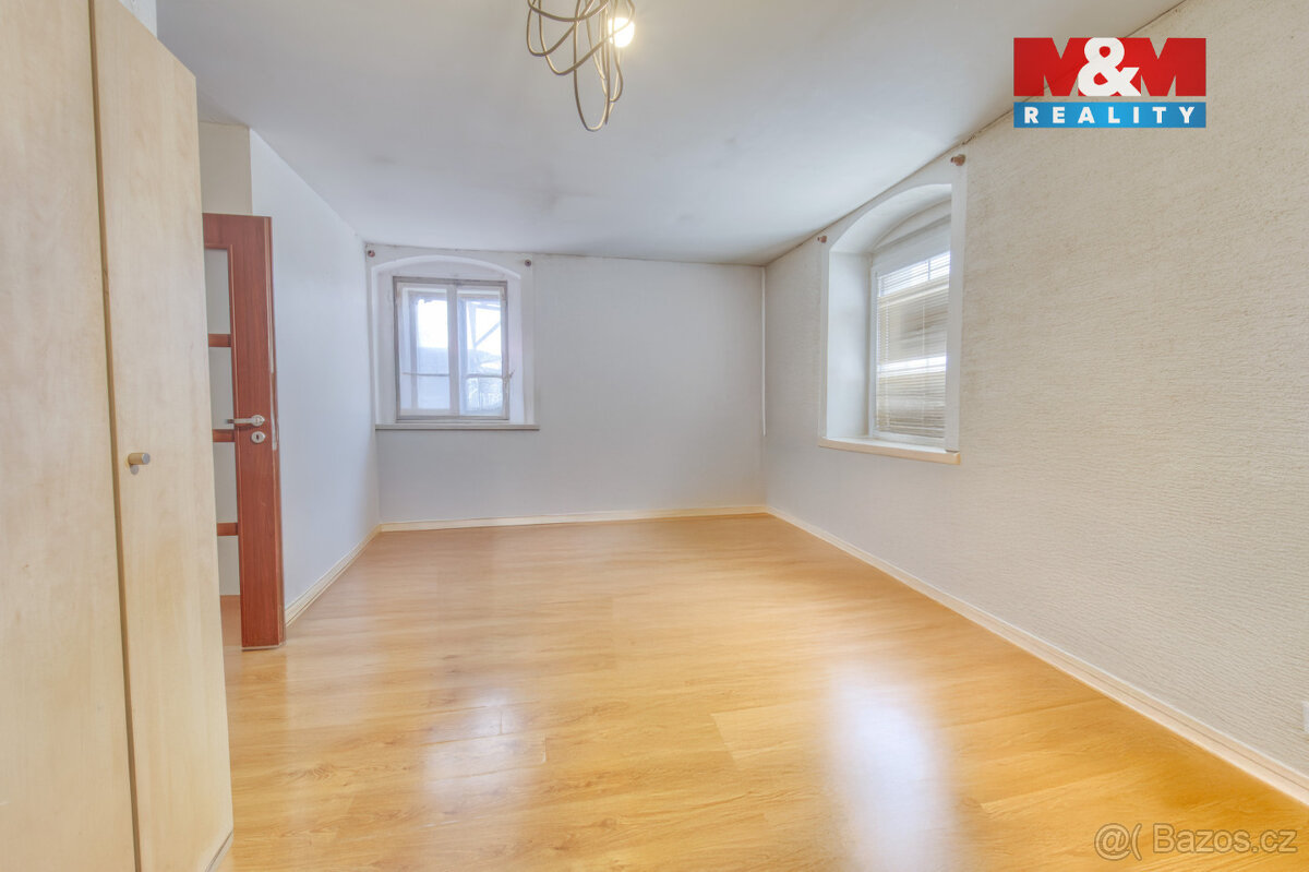 Pronájem rodinného domu, 189 m², Králův Dvůr, ul. Plzeňská - 19
