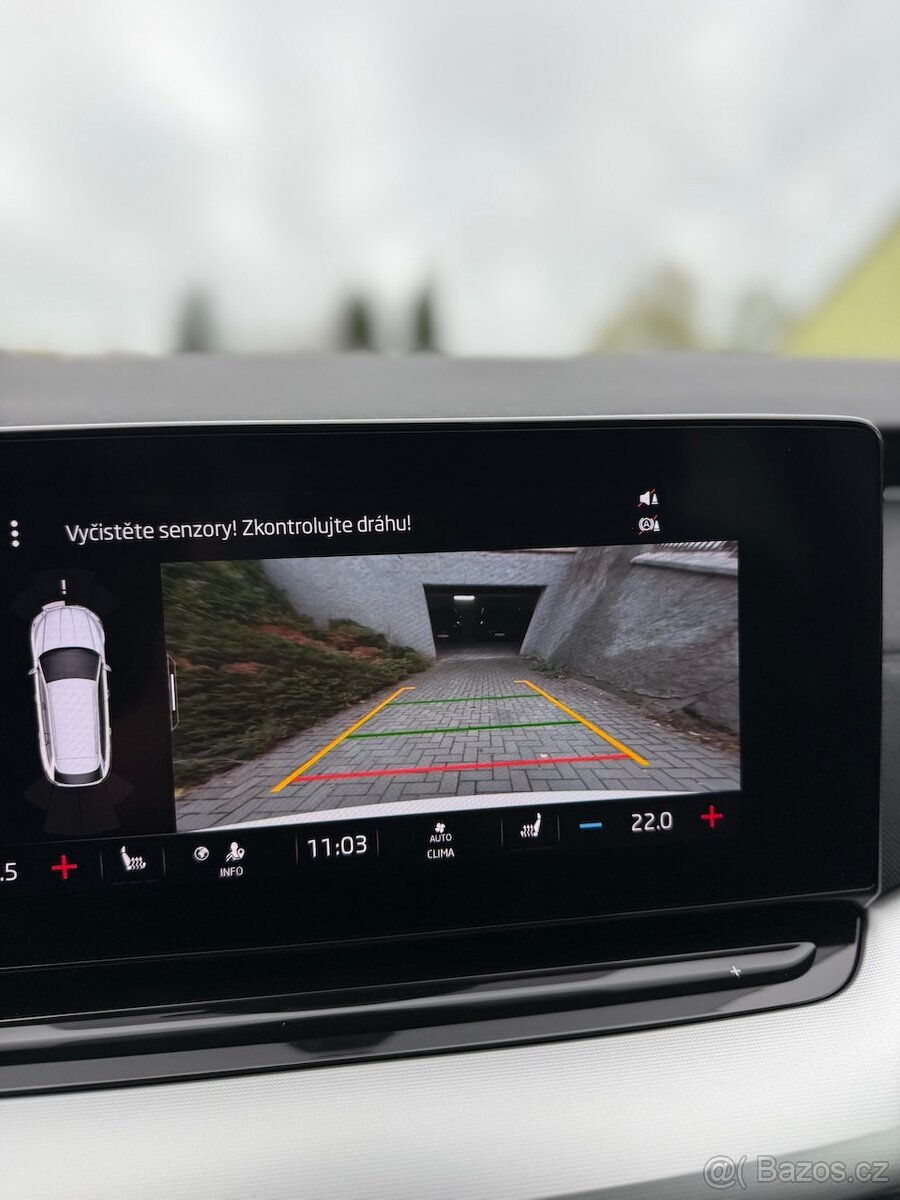 ŠKODA OCTAVIA IV 2,0TDi 110kW STYLE ACC VYHŘ.OKNO TAŽNÉ - - 19