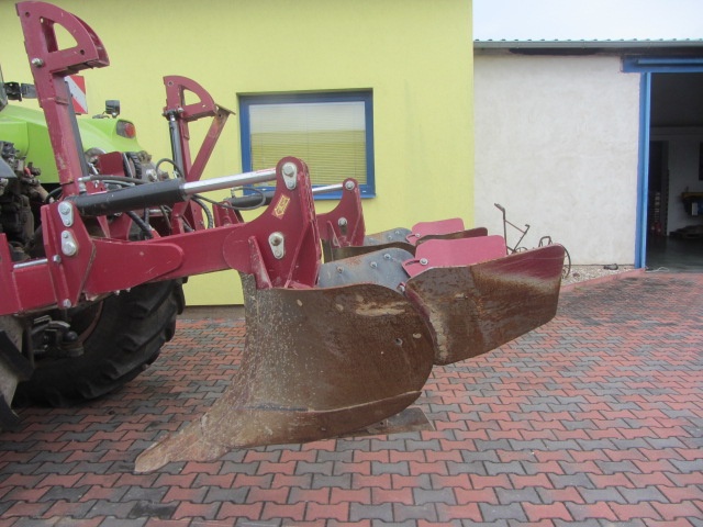 Traktor CLAAS ARION 660 A HROBKOVAČ - 19