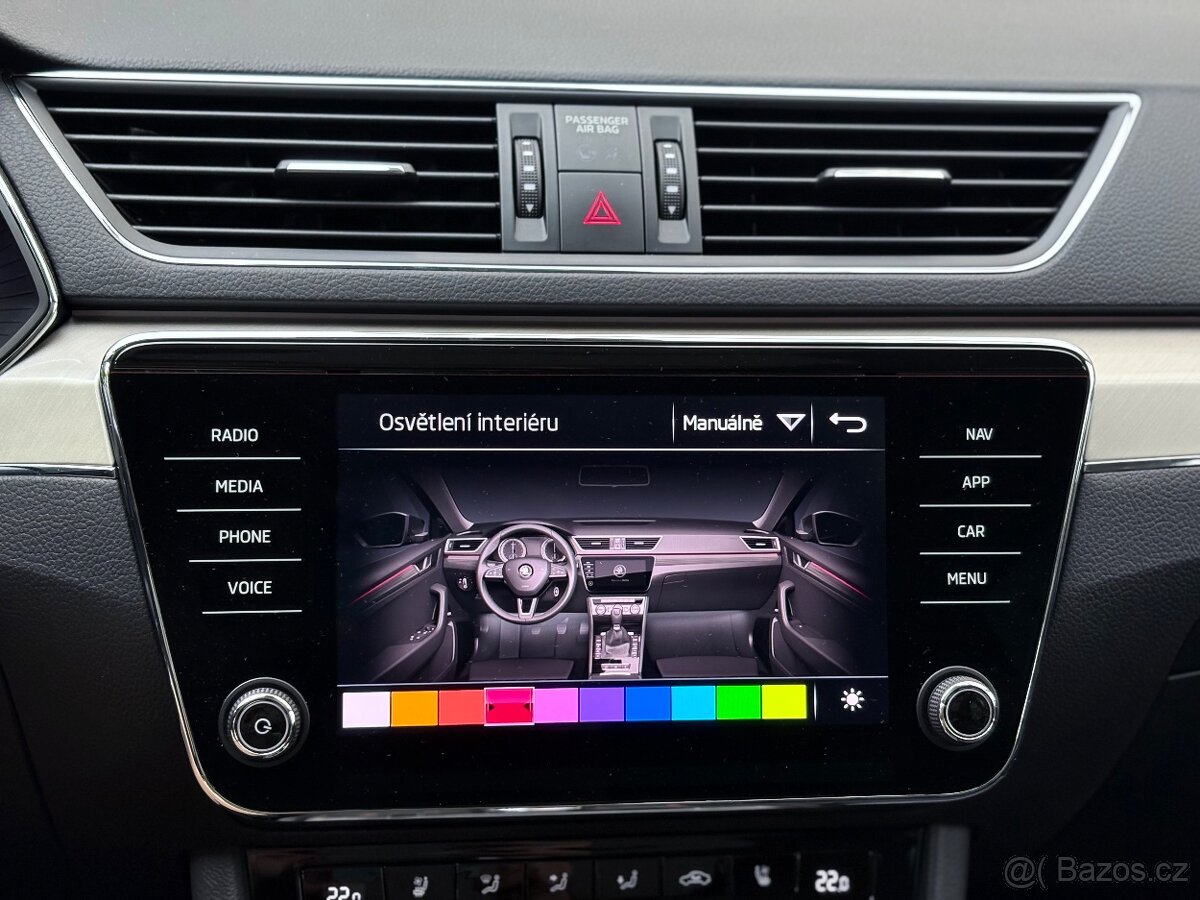 Škoda Superb 3 kombi Laurin a Klement 4x4 TDI DSG Panorama - 19