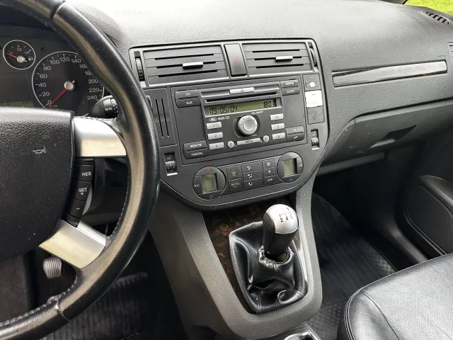 Ford C-MAX 1.6 TDCi 80kW GHIA Kůže Tažné 1. Majitel - 19