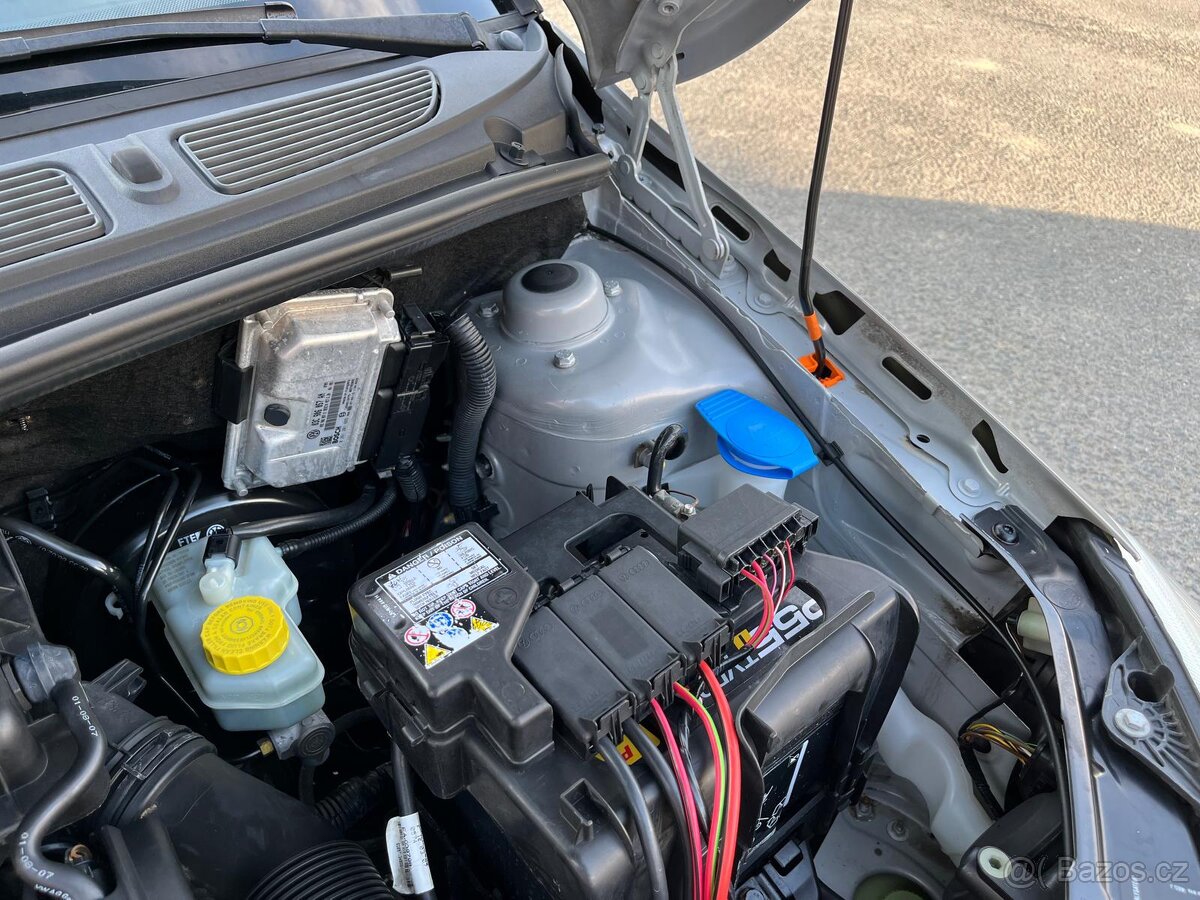 ŠKODA ROOMSTER 1. 6 MPI GARANTUJEME KM 97.650km - 19