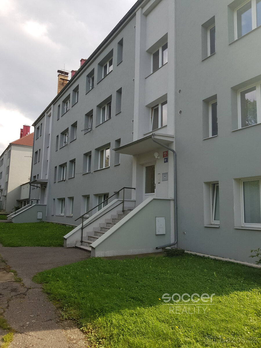 Pronájem bytu 2 + kk, 40 m2, v Praze 5 - Košíře, ulice Kare - 19