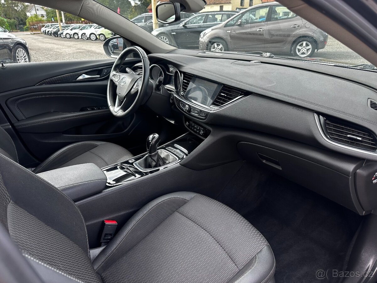 OPEL INSIGNIA 2,0 CDTI 125kW DYNAMIC ST - HEZKÝ STAV - 19