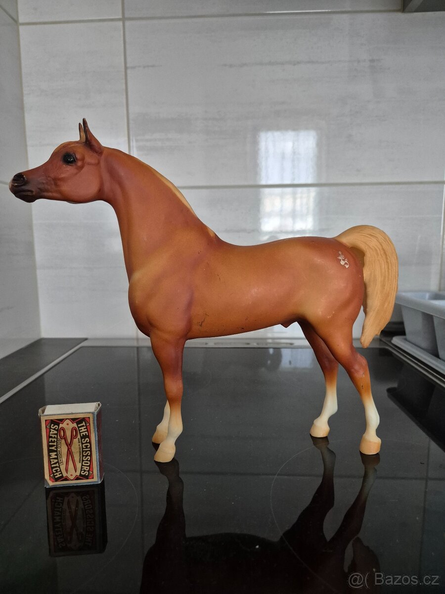 Breyer Traditional - 19