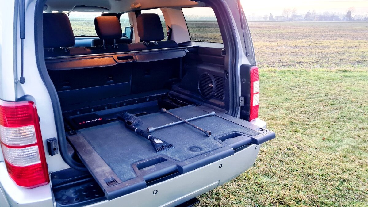 DODGE NITRO 2.8L CRD - 19