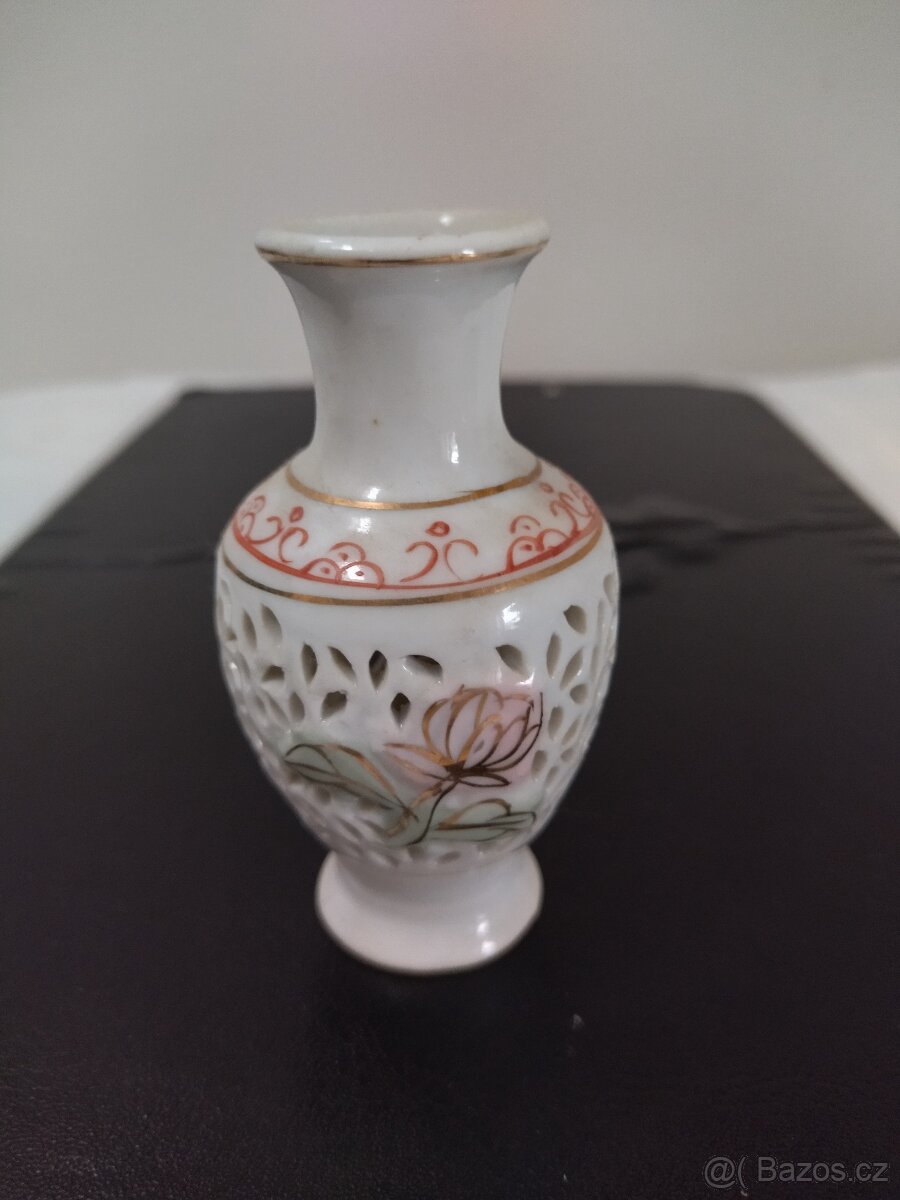 ČÍNSKÝ PORCELÁN - 19