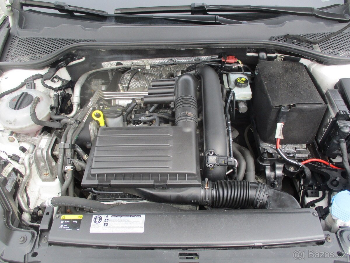 Seat Leon 1,2 TSi 77kW STYLE FULL LED - 19