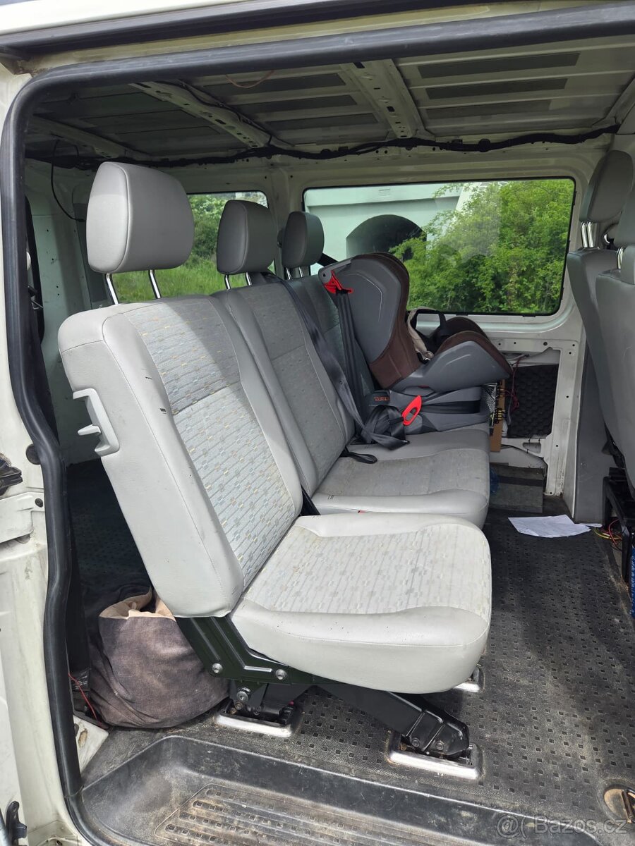 ROZPRODÁM T5 1.9 TDI PD AXB - 19