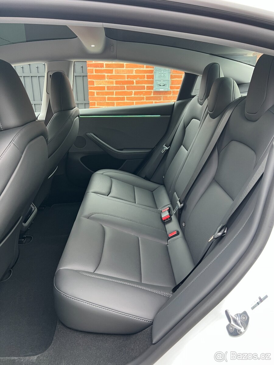 Tesla Model 3 Premium Long Range All-Wheel Drive - 19