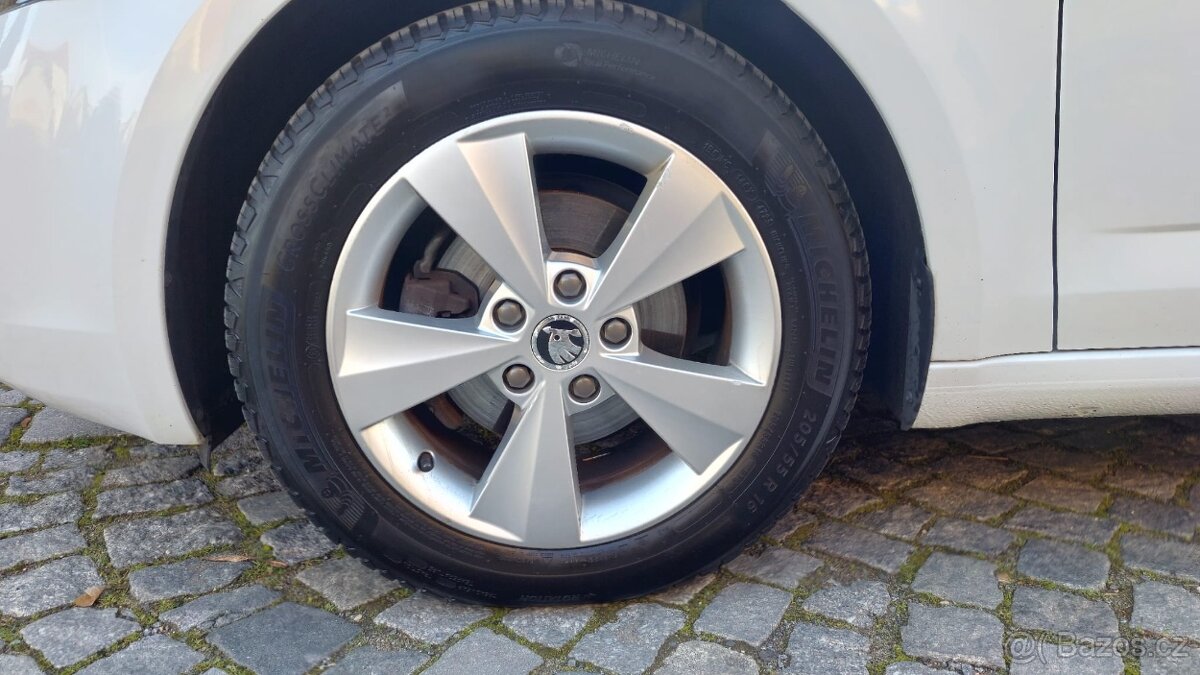 Škoda Octavia Combi 1.6 TDI Elegance – 2015 - 19