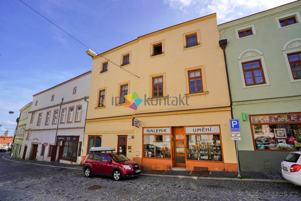 Prodej byty 3+1, 192 m² - Znojmo, ev.č. 00421 - 19