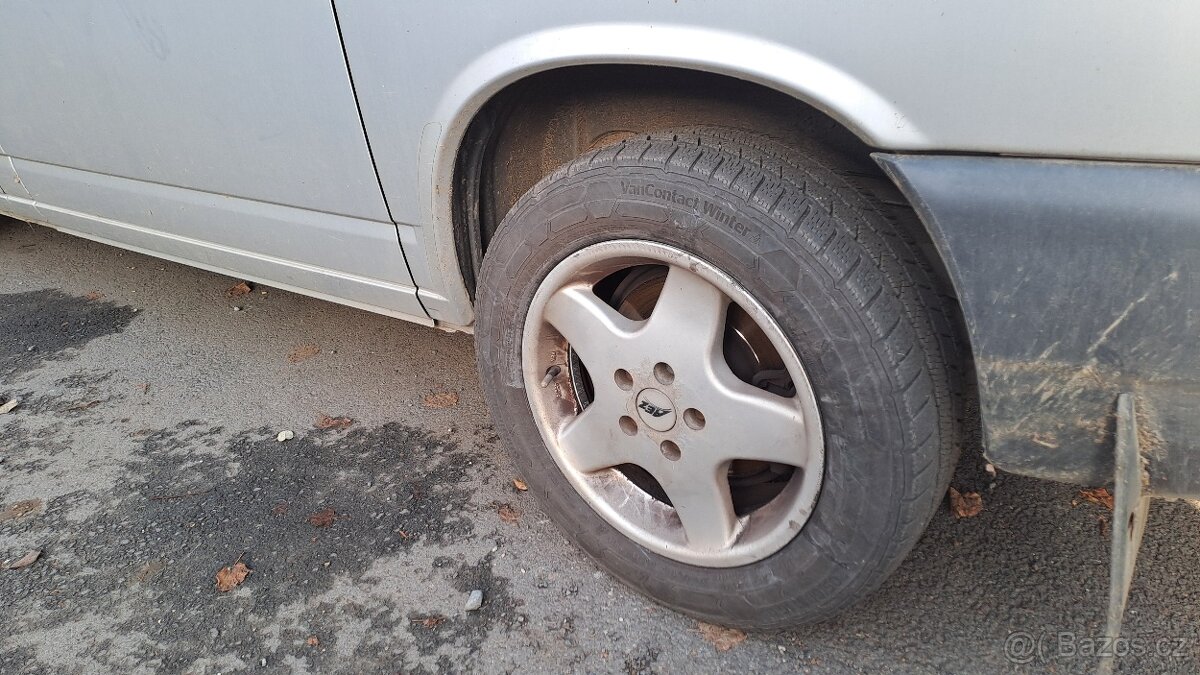 VW T4 Caravelle, 2002, 2,5 111kW - 19