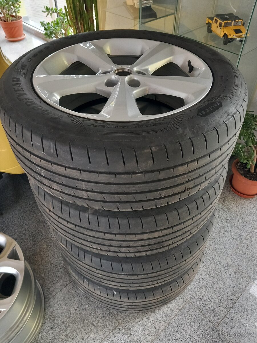 Ford Edge 2.0TDCi ČR MAX.VÝBAVA WEBASTO 2xKOLA - 19