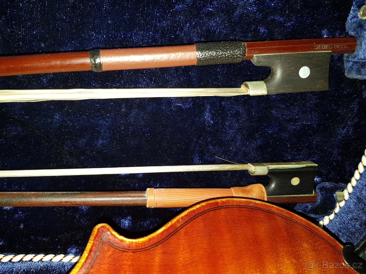 Prodám housle velmi staré a hysterické - 19