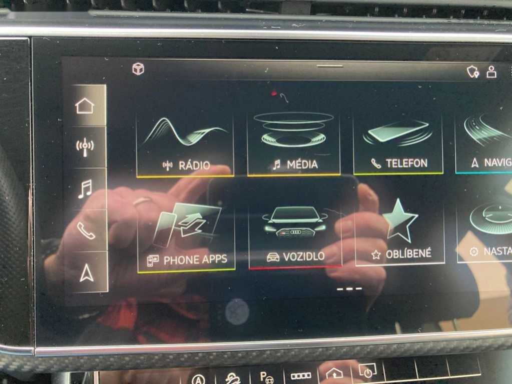 Audi Q8,Audi RS Q8 - 19