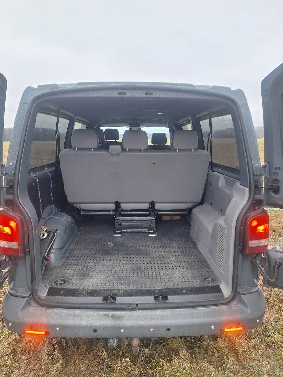 Transporter T-5 - 19