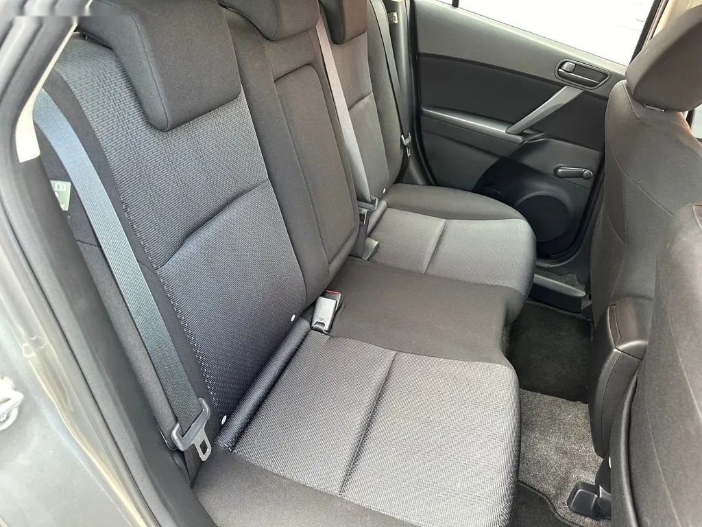 Mazda 3, 1.6i 77KW 55 tis.km - 19