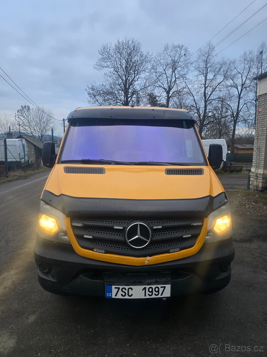 Odtahovka Mercedes Sprinter - 19