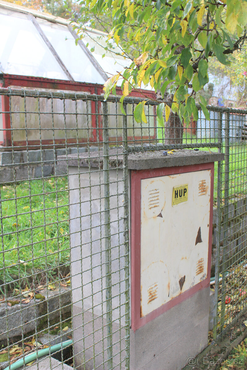 Rekreační domek se stavebním pozemkem v Řevnici - 19