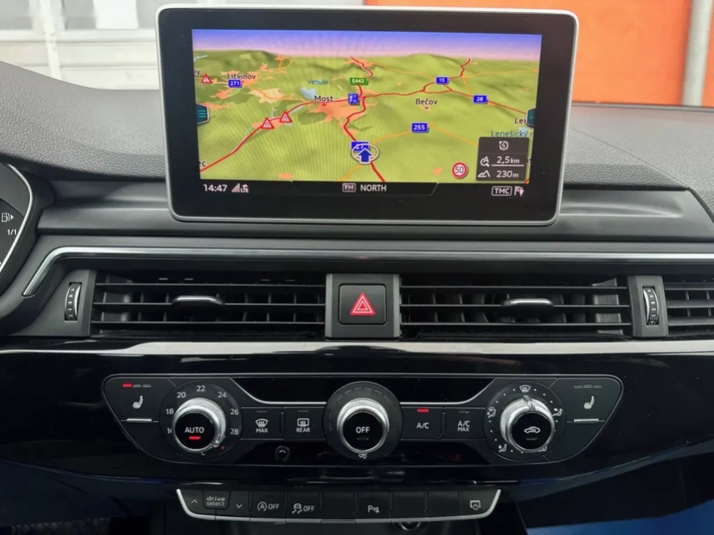 Audi A4, 2.0 TDI 140KW QUATTRO,S-LINE - 19