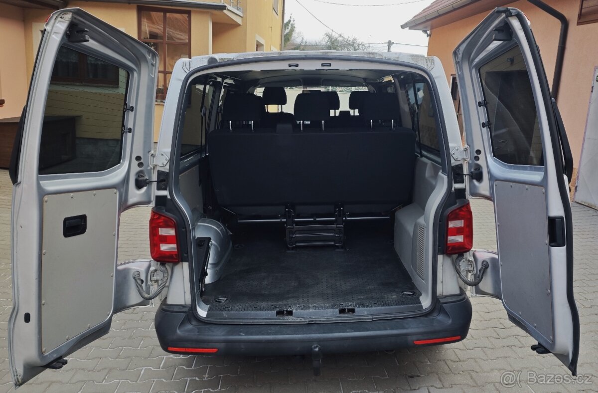 VW Transporter T6-L r.v2017 2.0 TDi 110kW 156 000km MAN 6st. - 19